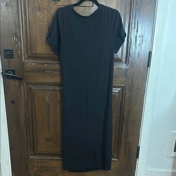 MLM Black Ruched Maxi Dress V-Neck Casual Nursing Dress - Picture 5 of 5